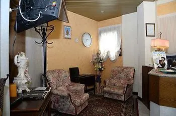 Hotel Marco Polo Self Check-In بولونيا