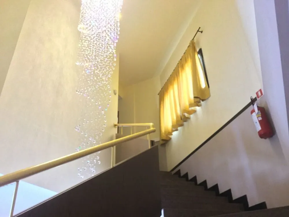 Hotel Marco Polo Self Check-In بولونيا