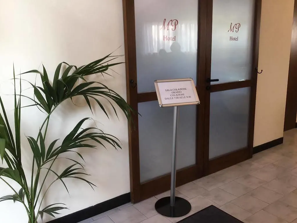 Hotel Marco Polo Self Check-In بولونيا