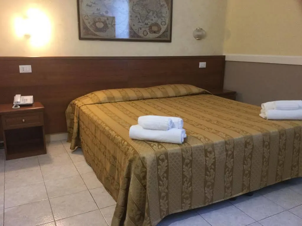 Hotel Marco Polo Self Check-In بولونيا